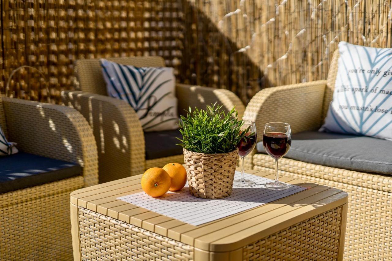Black Beach Luxury Vacation House Puerto de Santiago  Dış mekan fotoğraf